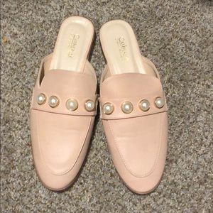 Brand new Catherine light pink  and pearl mules